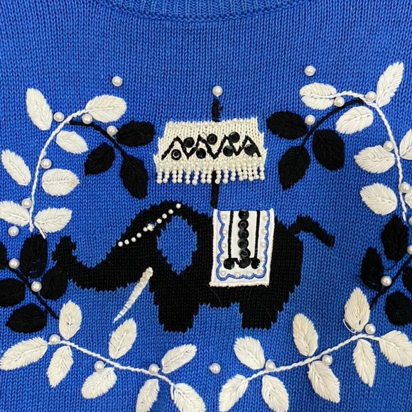 Vintage Ramie Cotton Sweater w/ Elephant Embroidery - Picture 2 of 4